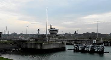 Bestaande zeesluis in IJmuiden