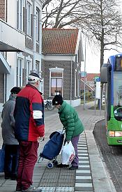 https://noord-holland.sp.nl/nieuws/2018/03/ook-in-alkmaar-actie-tegen-afbraak-openbaar-vervoer